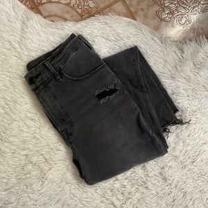 GOOD AMERICAN Good Legs Jeans Distressed Crop 4/27